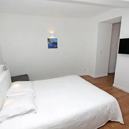 Appartements Au Coeur De La Vieille Ville Pietonne & Citadelle Ajaccio  Room photo