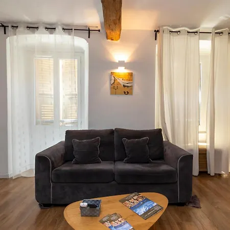 Appartements Au Coeur De La Vieille Ville Pietonne & Citadelle Ajaccio  Room photo