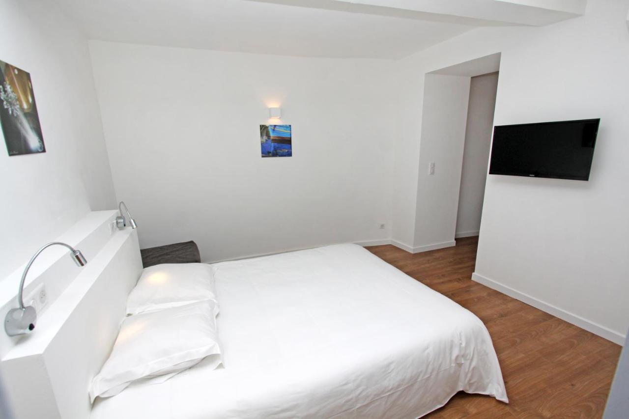 Quartier Vieux Port Et Citadelle Appartement Ajaccio (Corsica)